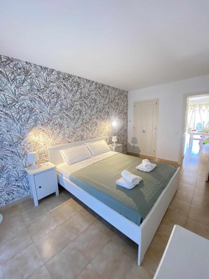 Apartamento Bajo Con Piscina Macarella 칼라엔블레인즈 외부 사진
